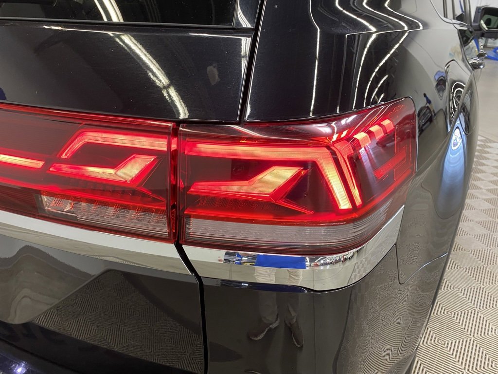 Used 2024 Volkswagen Atlas SE image 13