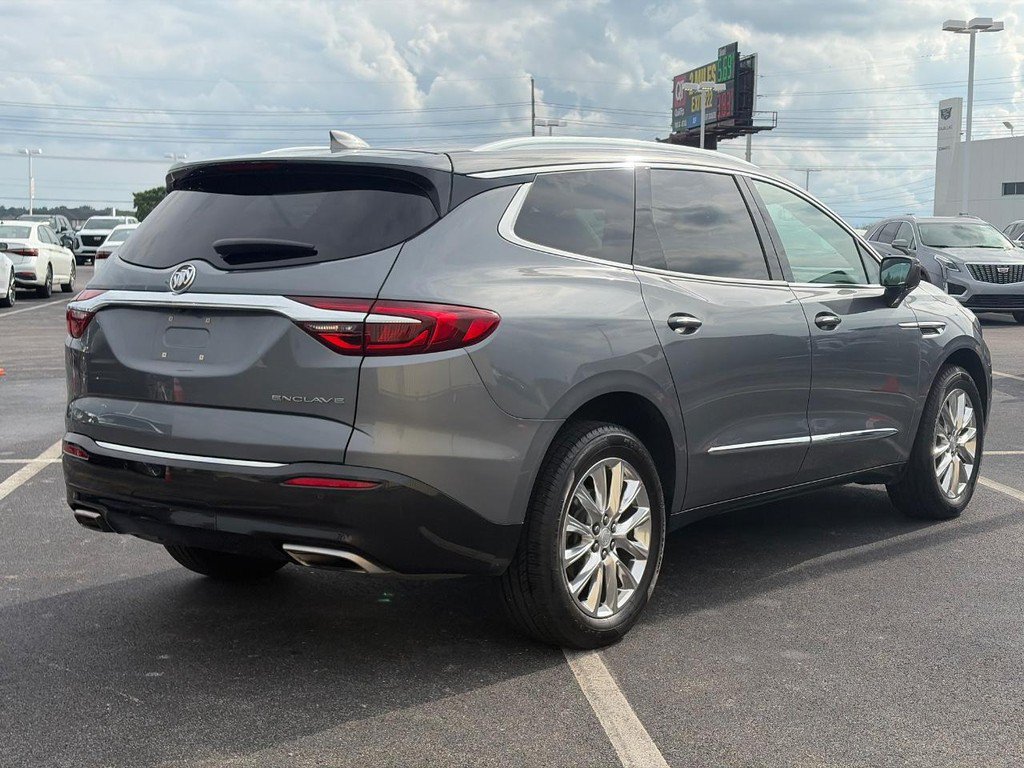 Used 2019 Buick Enclave Premium w/ Experience Buick Package FWD image 5