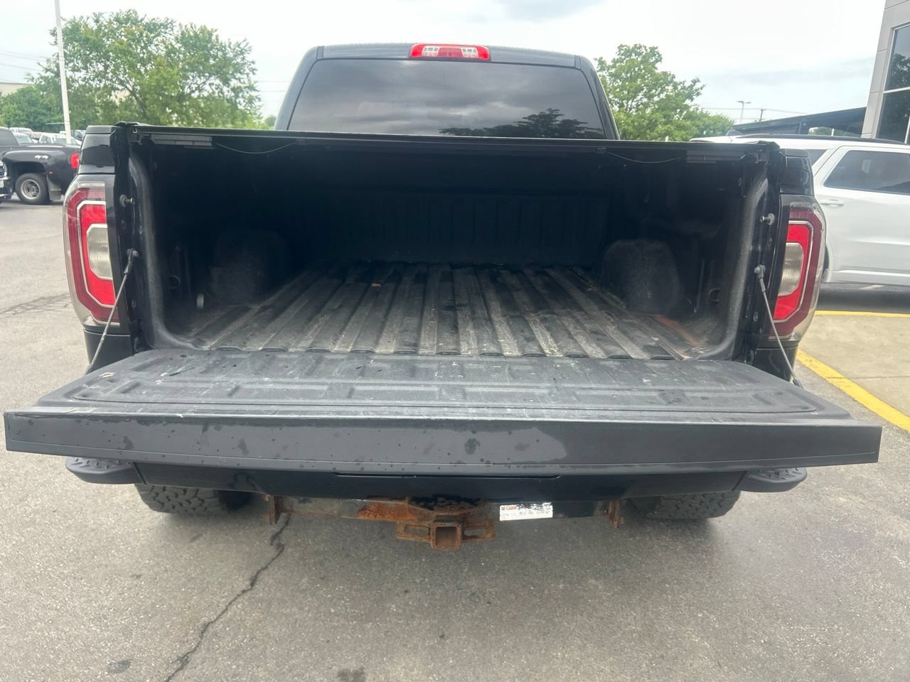 Used 2018 GMC Sierra 1500 SLT w/ Texas SLT Premium Package RWD image 14