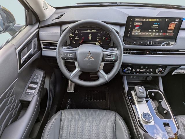 New 2026 Mitsubishi Outlander SEL image 20