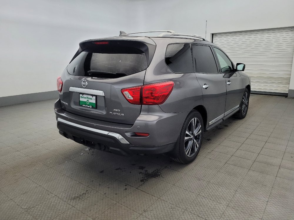 Used 2019 Nissan Pathfinder Platinum AWD/4WD image 9