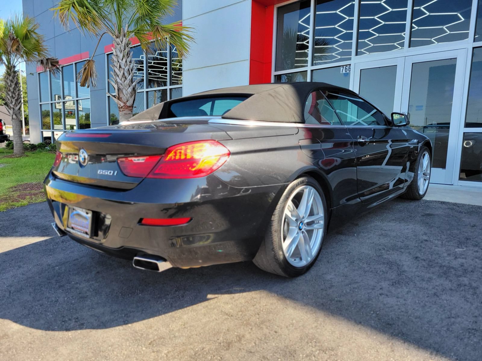 Used 2012 BMW 650i xDrive Convertible AWD/4WD image 4