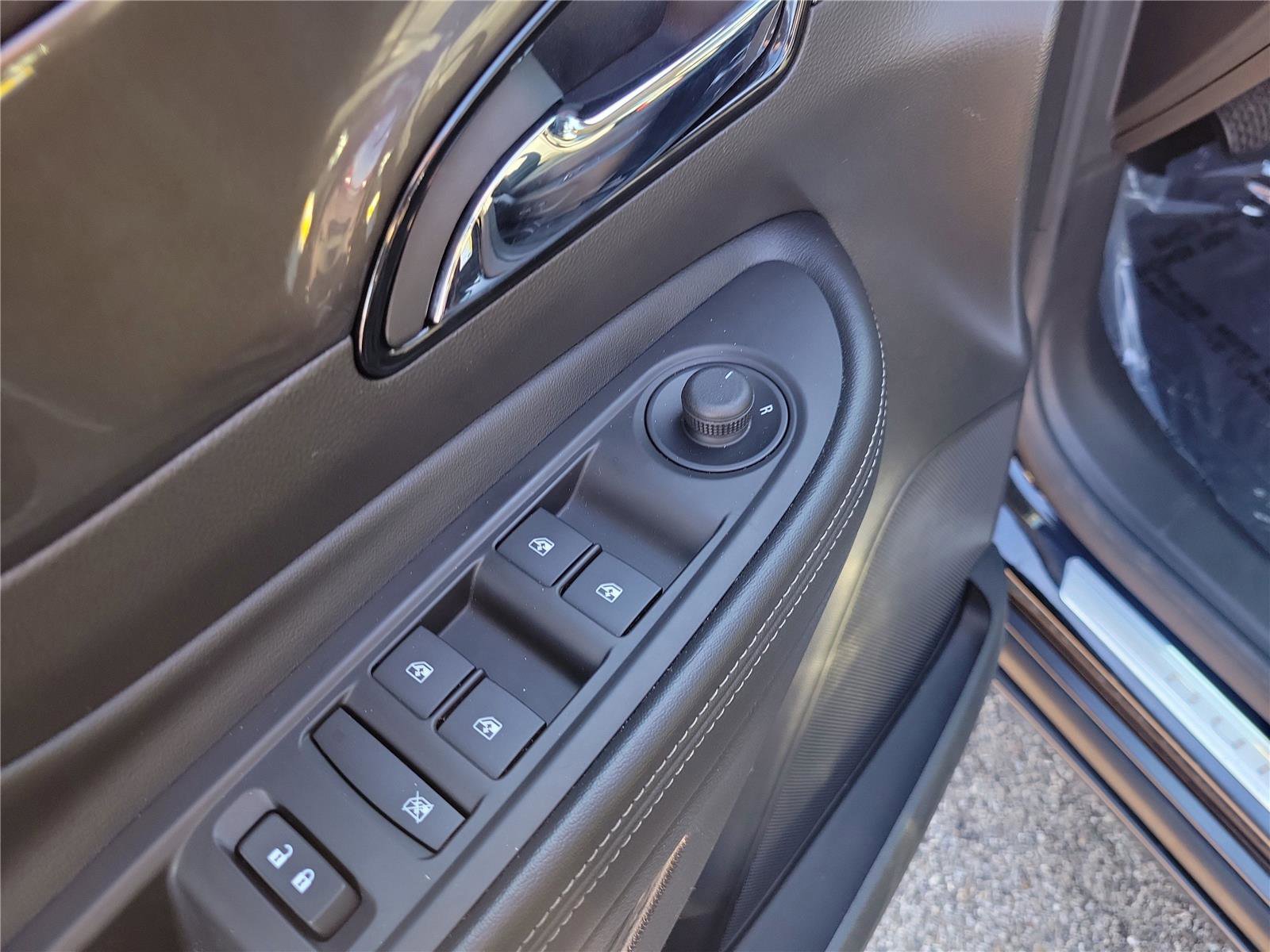 Used 2019 Buick Encore Essence image 20