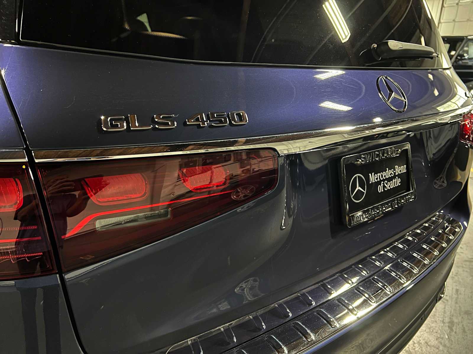 Certified 2025 Mercedes-Benz GLS 450 4MATIC image 14