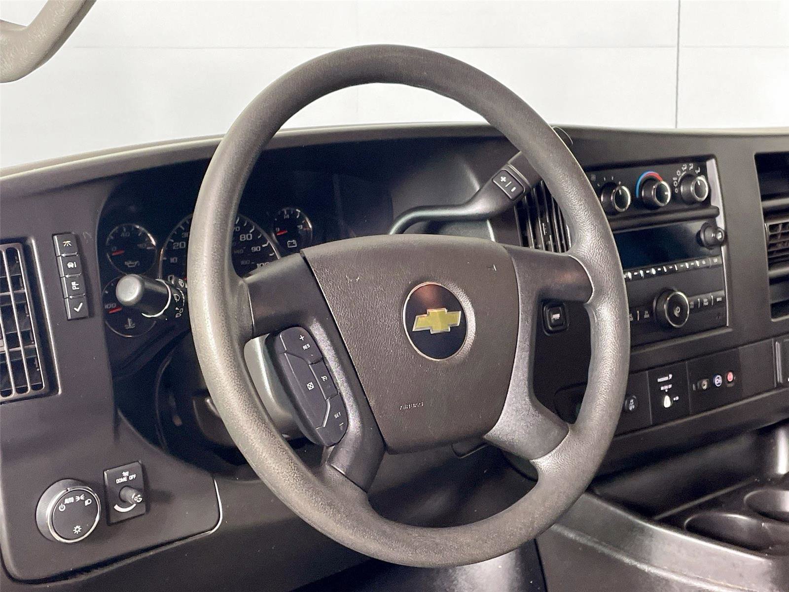 Used 2020 Chevrolet Express 3500 Extended w/ Driver Convenience Package image 12