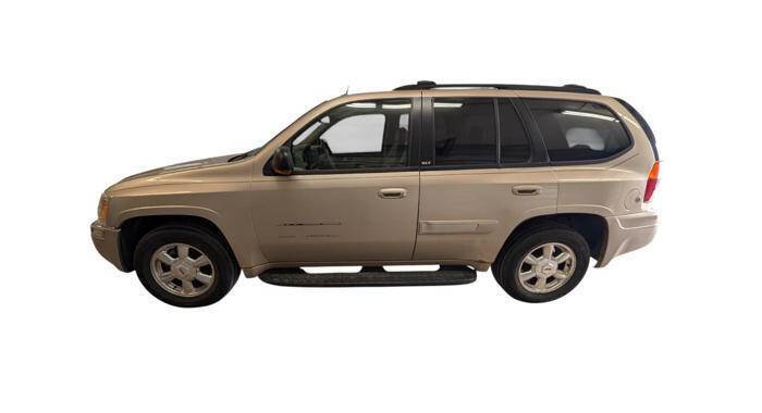 Used 2004 GMC Envoy SLT AWD/4WD image 2