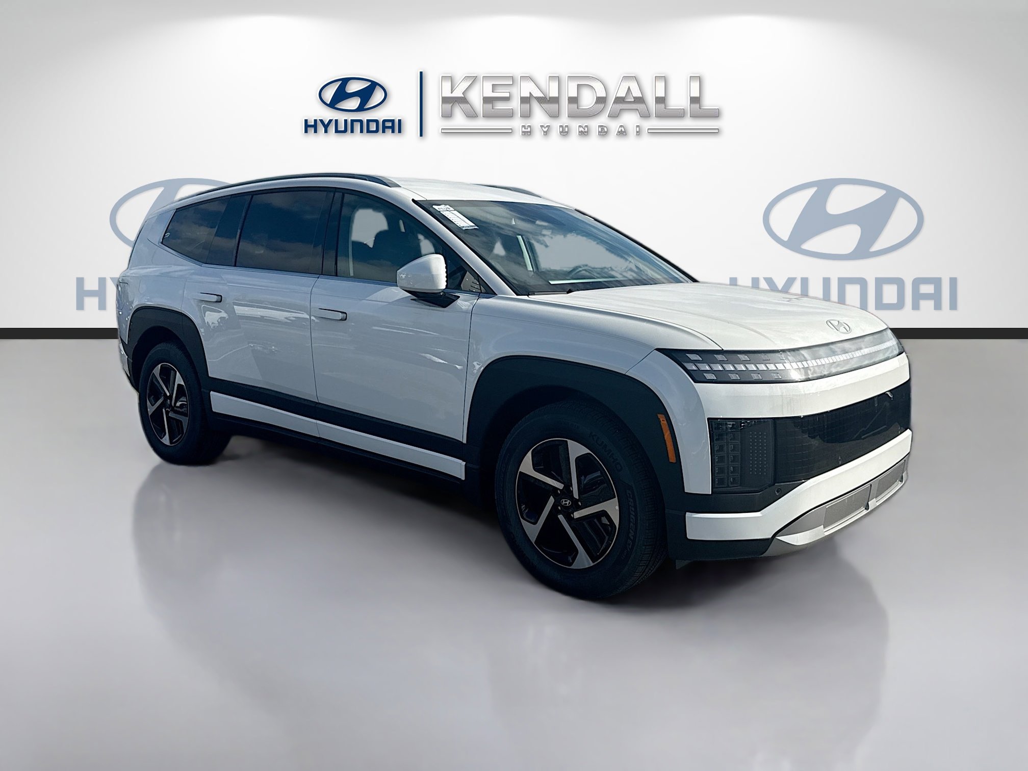 New 2026 Hyundai Ioniq 9 SE