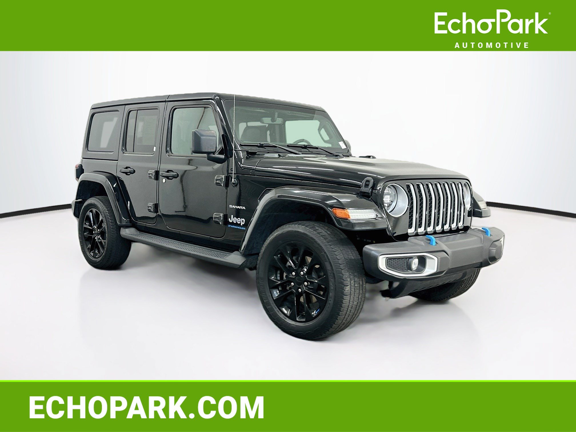 Used 2023 Jeep Wrangler Unlimited Sahara AWD/4WD image 1