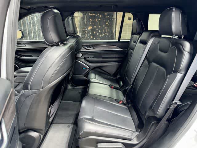 Used 2021 Jeep Grand Cherokee L Overland AWD/4WD image 17