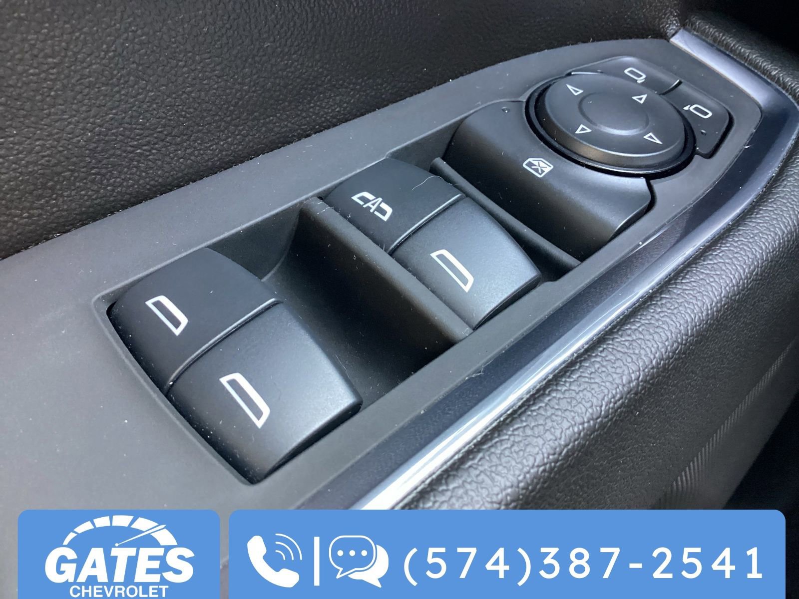 Used 2024 Chevrolet Silverado 1500 LT image 25