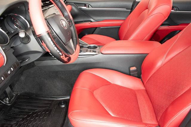 Used 2019 Toyota Camry XSE FWD image 19