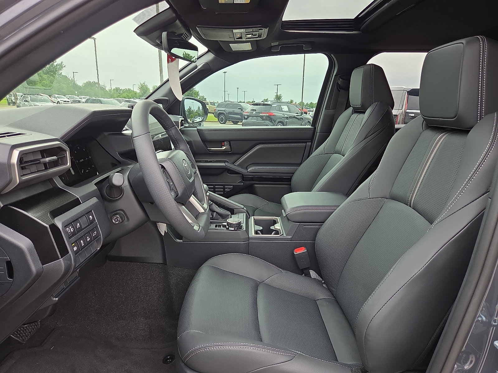 New 2026 Toyota 4Runner Limited AWD/4WD image 9