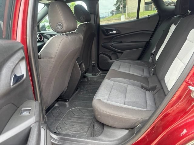 Used 2024 Chevrolet Trax RS w/ Driver Confidence Package FWD image 12
