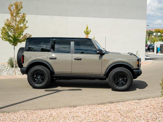 Certified 2025 Ford Bronco Badlands image 5