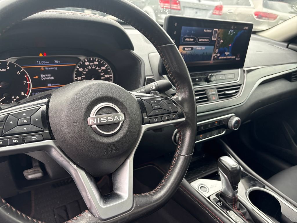 Certified 2023 Nissan Altima 2.5 SR w/ SR Premium Package FWD image 14