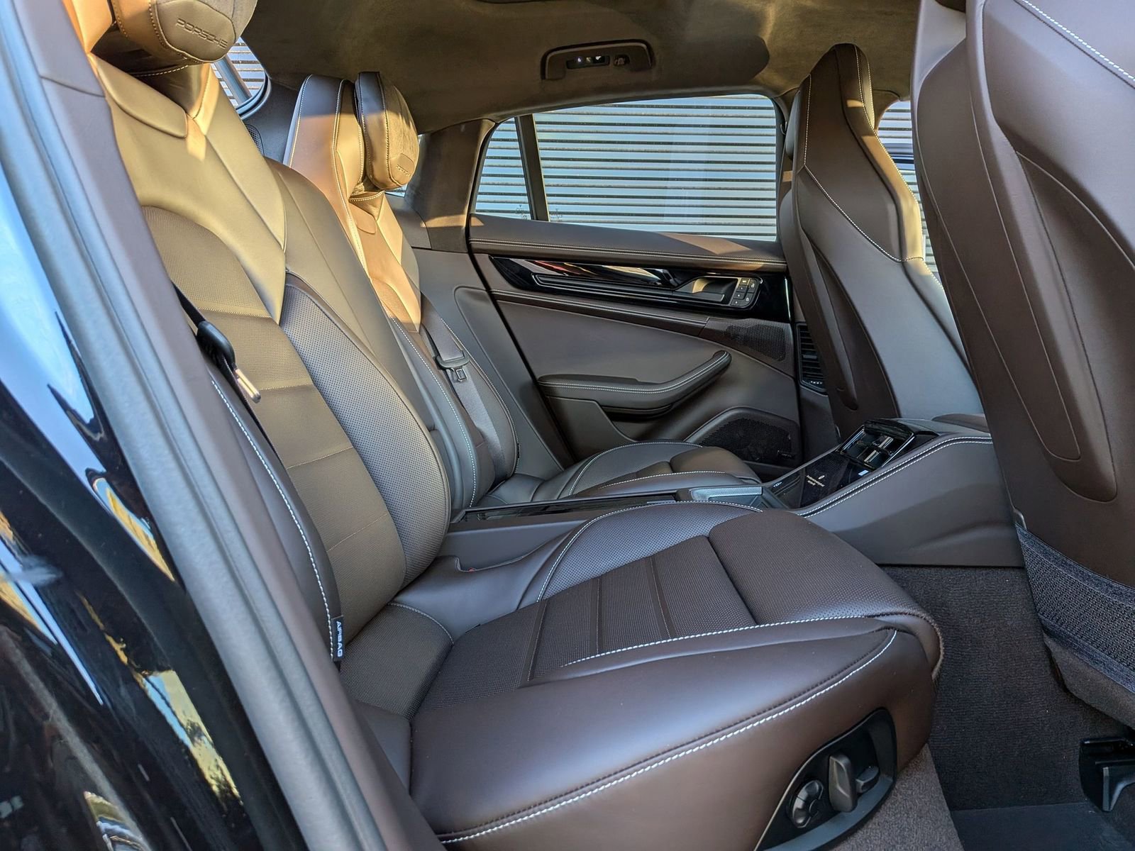 New 2026 Porsche Panamera 4S image 24