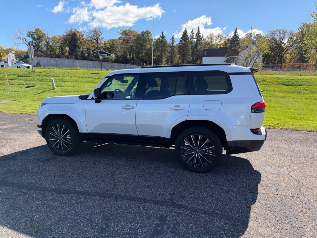 Certified 2024 Lexus GX 550 w/ Accessory Package (2T) AWD/4WD image 27