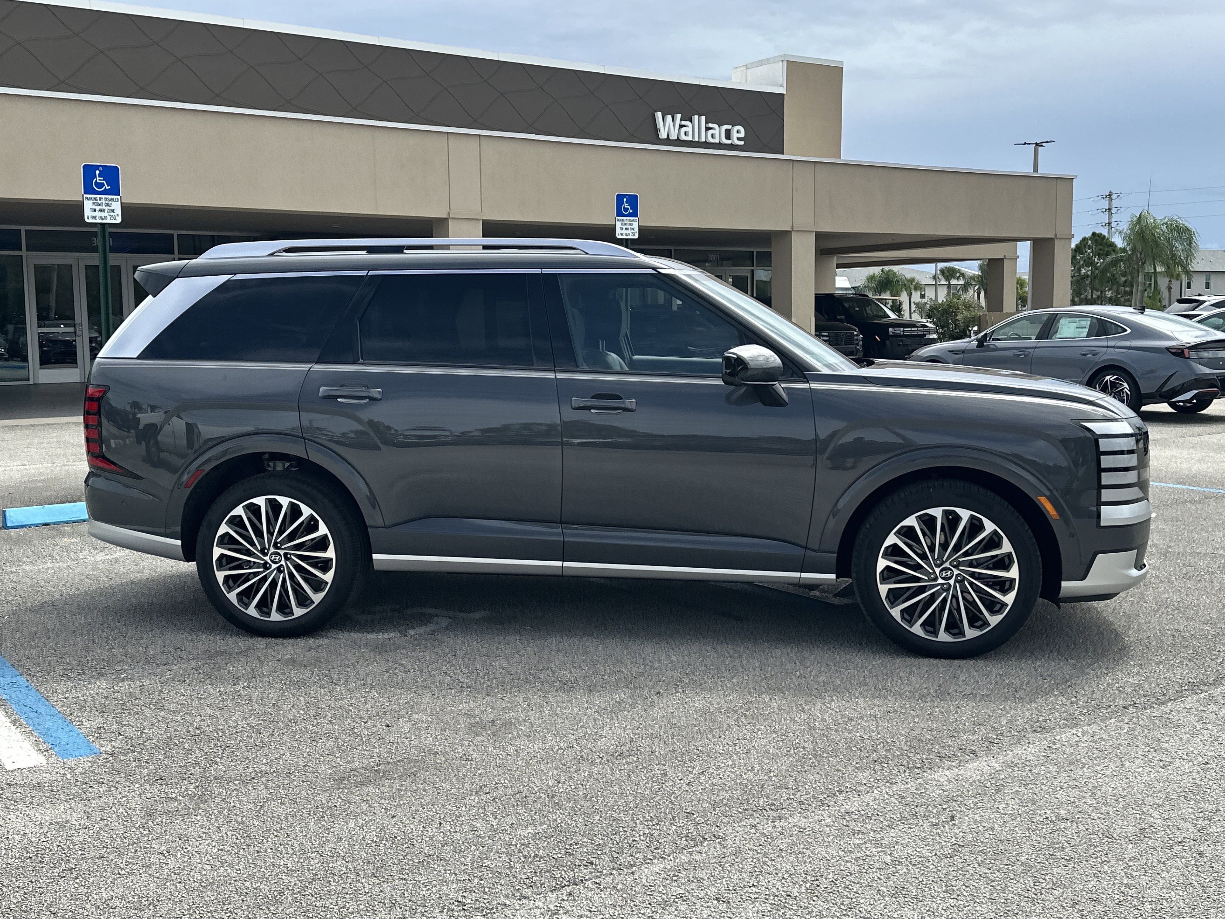 New 2026 Hyundai Palisade Calligraphy image 5