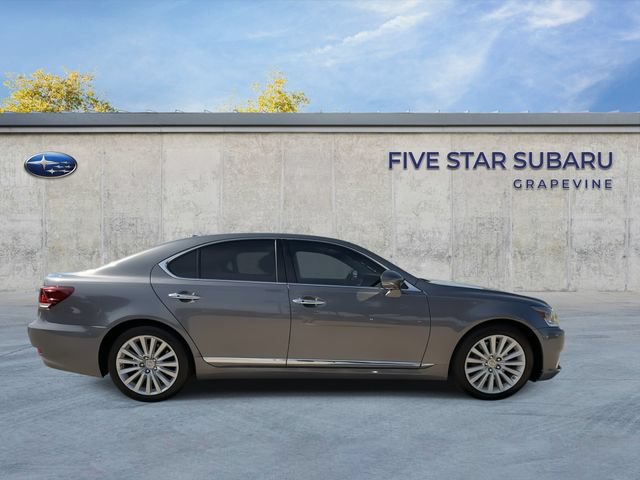 Used 2016 Lexus LS 460 AWD w/ Comfort Package image 9
