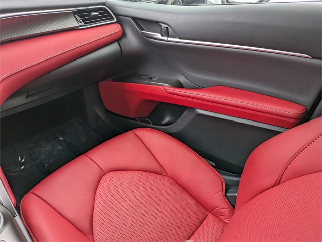 Used 2023 Toyota Camry XSE image 14