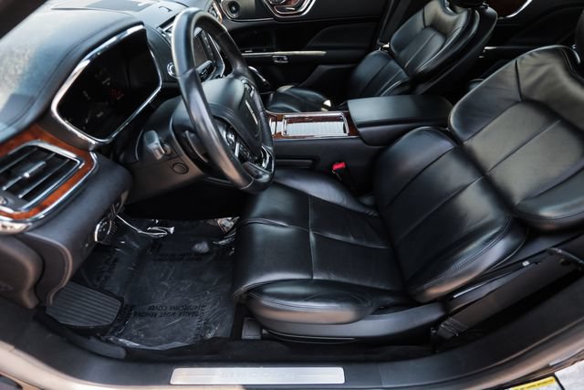 Used 2020 Lincoln Continental AWD w/ Premium Package image 46