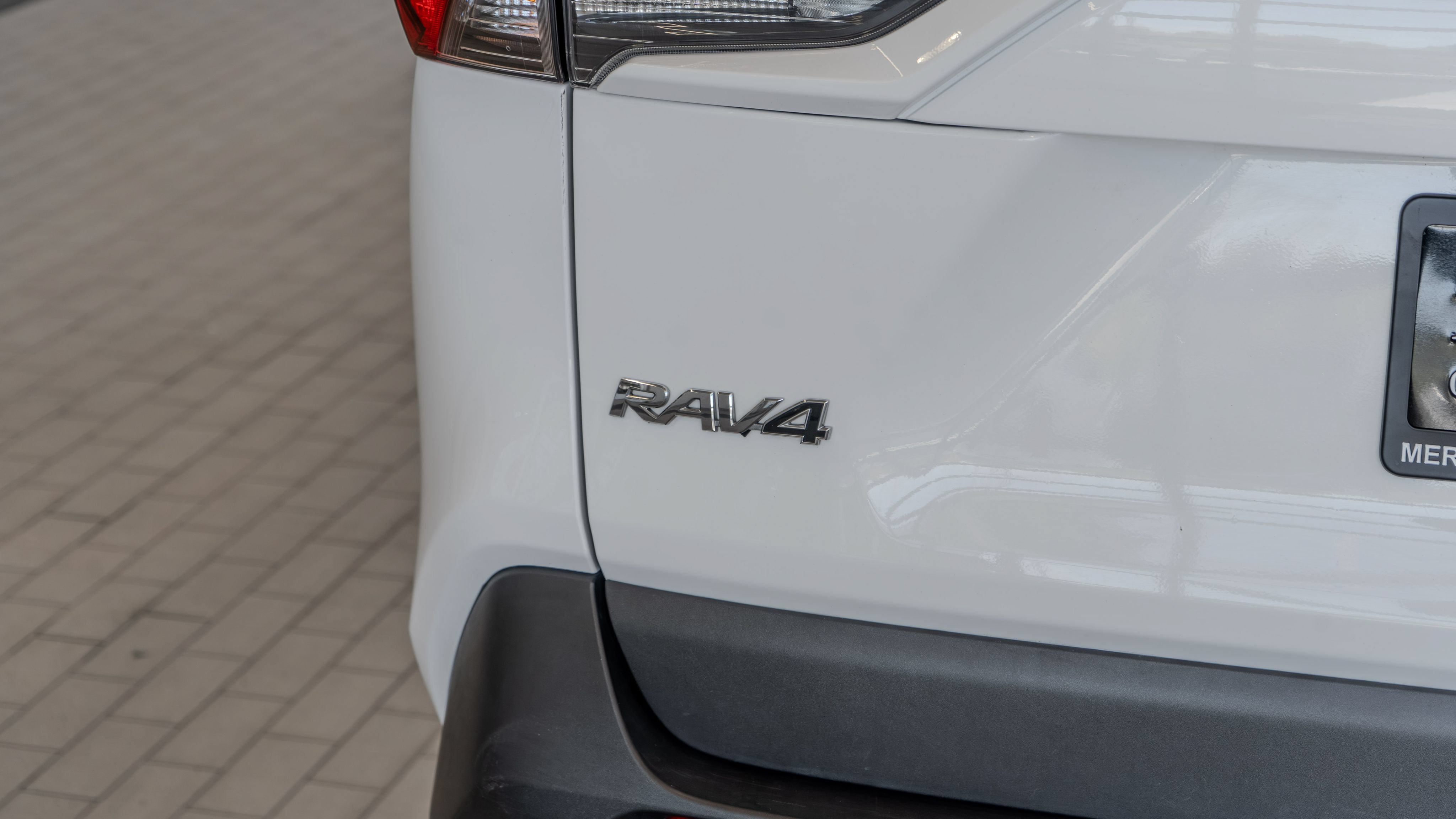 Used 2024 Toyota RAV4 XLE w/ Weather Package AWD/4WD image 22