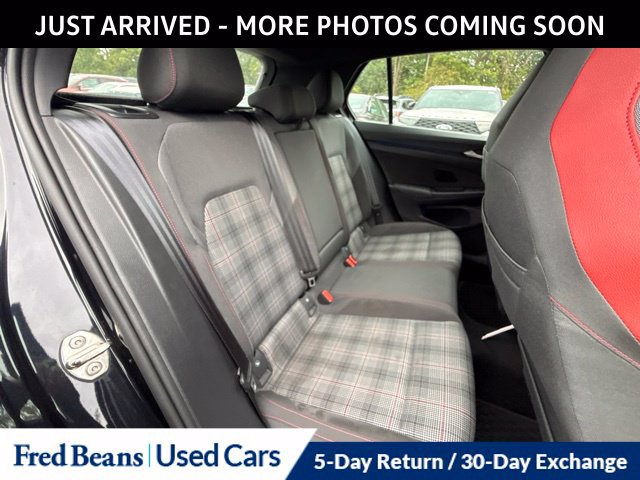 Used 2024 Volkswagen GTI SE FWD image 10