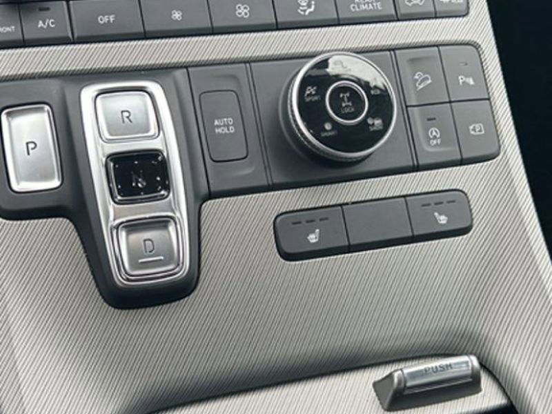 Used 2024 Hyundai Palisade SEL AWD/4WD image 18