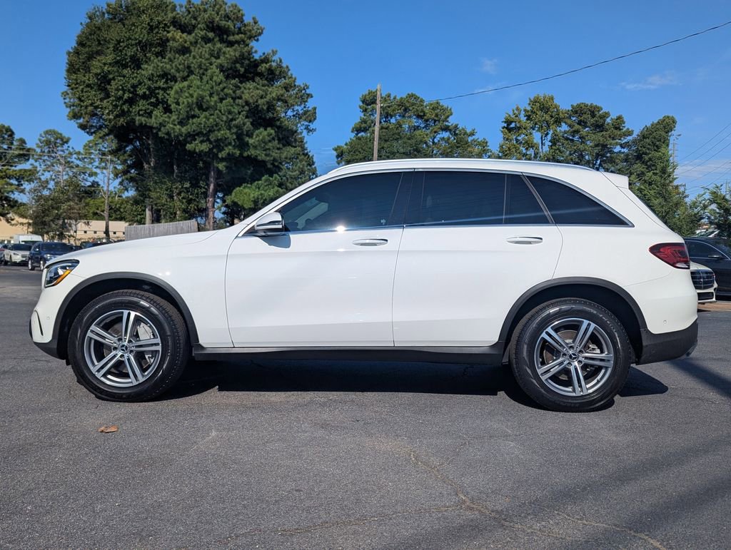 Used 2022 Mercedes-Benz GLC 300 w/ Premium Package Lite image 23