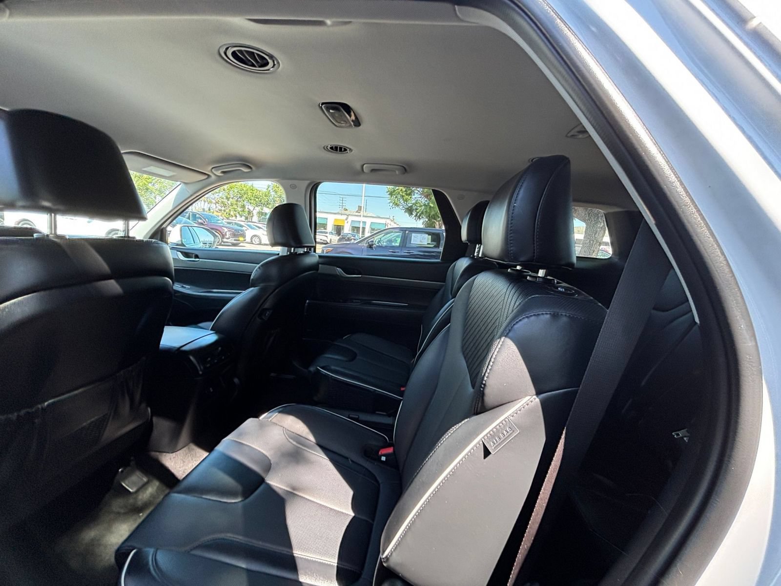 Used 2025 Hyundai Palisade SEL AWD/4WD image 28