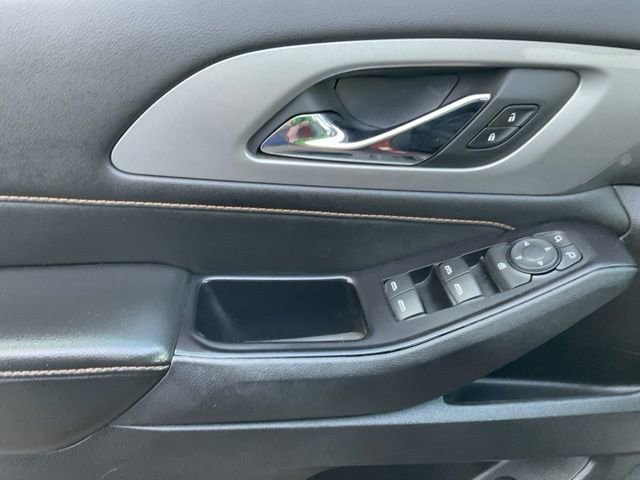 Used 2018 Chevrolet Traverse LT image 29