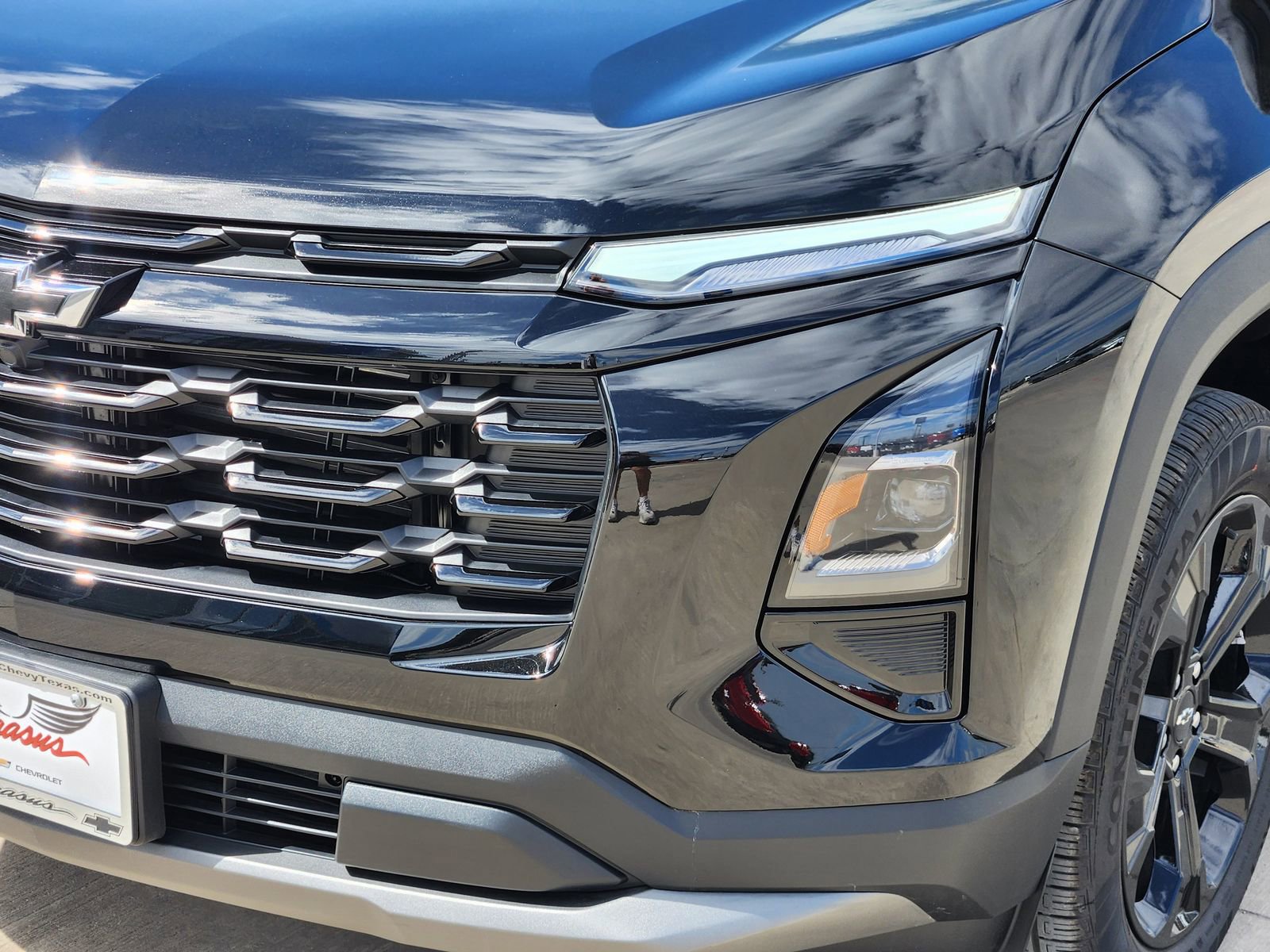 New 2026 Chevrolet Equinox LT w/ Midnight Edition image 8