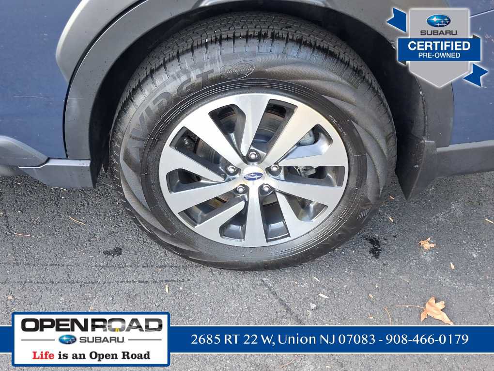 Used 2025 Subaru Outback Premium AWD/4WD image 11