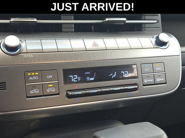 Used 2024 Hyundai Kona SEL FWD image 15