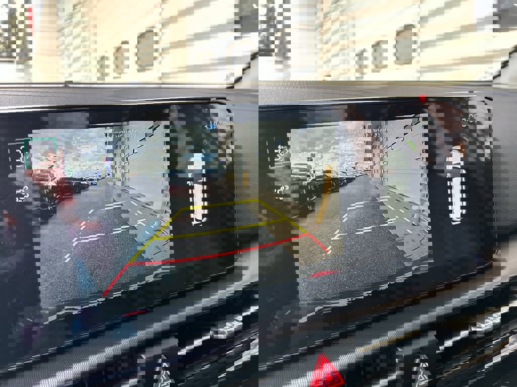 New 2026 Kia Sportage EX image 21