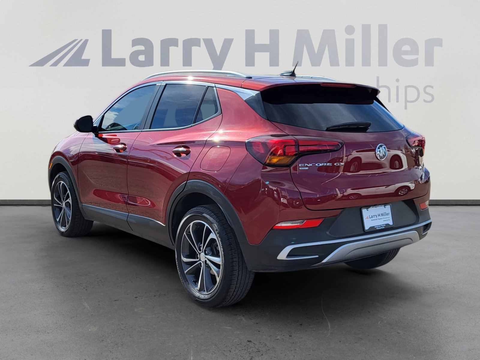 Used 2023 Buick Encore GX Select image 3