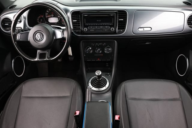Used 2012 Volkswagen Beetle 2.5 FWD image 2