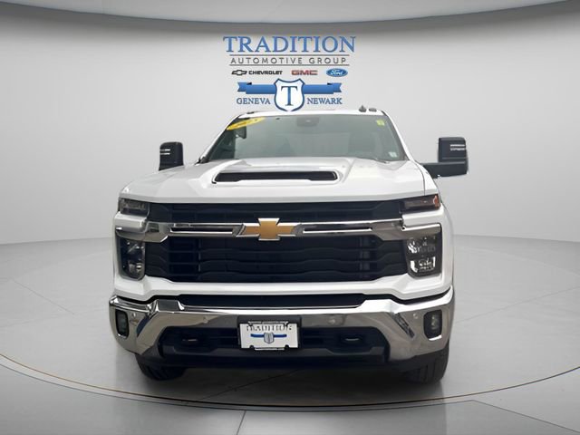 Used 2025 Chevrolet Silverado 2500 LT w/ All Star Edition image 6