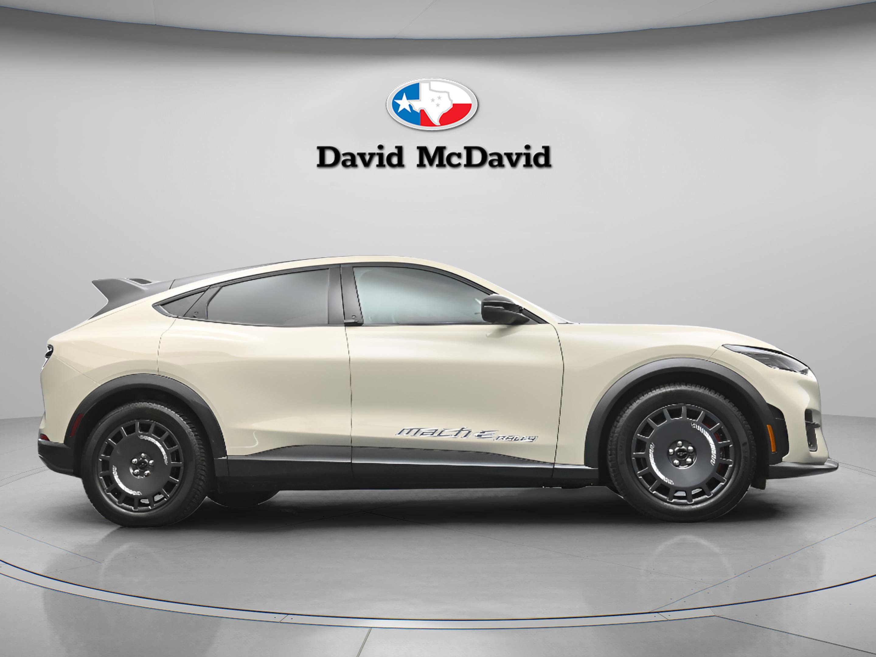 Used 2025 Ford Mustang Mach-E GT AWD/4WD image 22