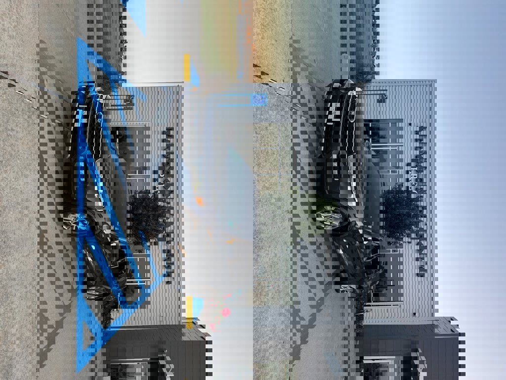 Used 2023 Ford Explorer XLT w/ Equipment Group 202A image 1