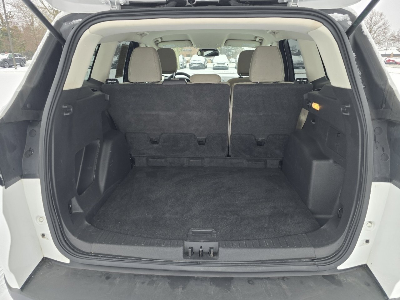 Used 2018 Ford Escape SE w/ Ford Safe & Smart Package image 17