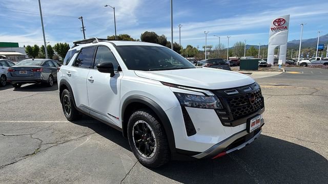 New 2026 Nissan Pathfinder Rock Creek w/ Rock Creek Premium Package image 2