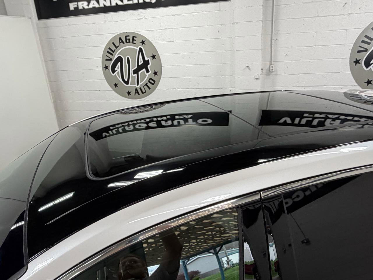 Used 2017 Lincoln MKX Reserve w/ Lincoln MKX Climate Package image 10