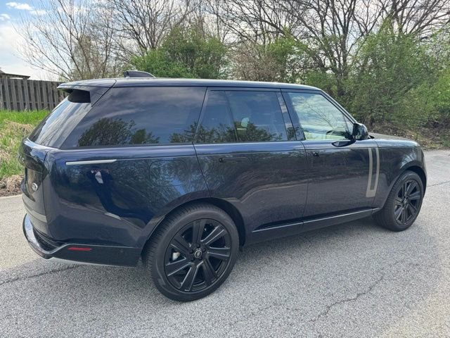 Certified 2023 Land Rover Range Rover SE AWD/4WD image 5