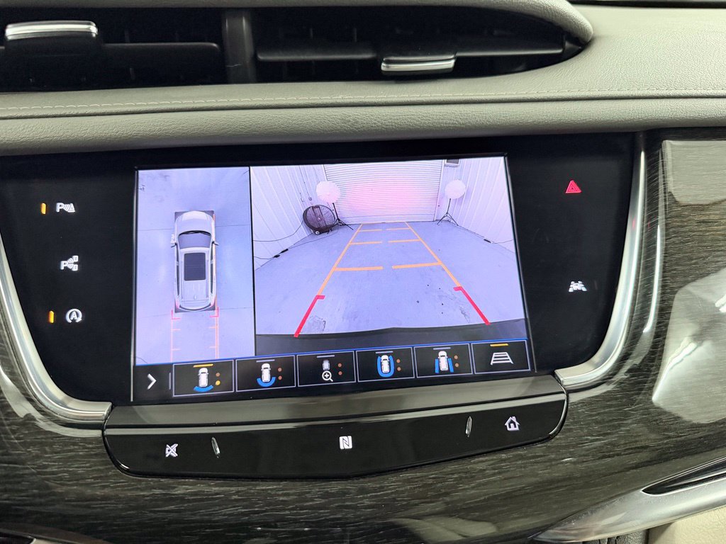 Used 2020 Cadillac XT6 Premium Luxury FWD image 15