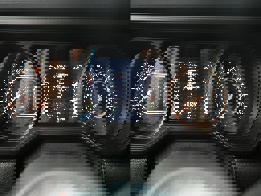 New 2024 Jeep Wrangler Unlimited Sahara w/ Technology Group image 16