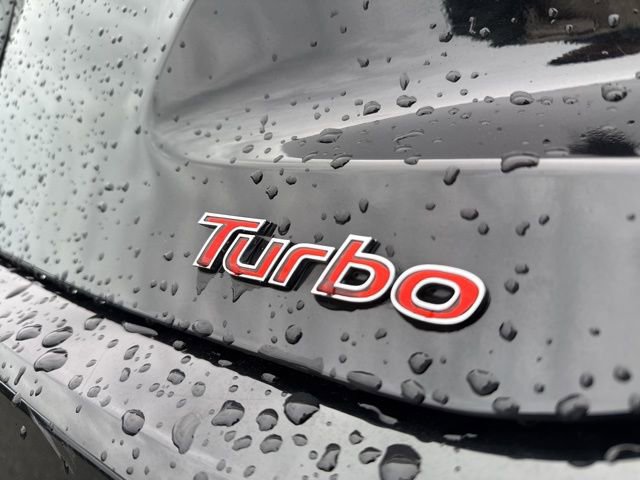 Used 2016 Hyundai Veloster Turbo image 16