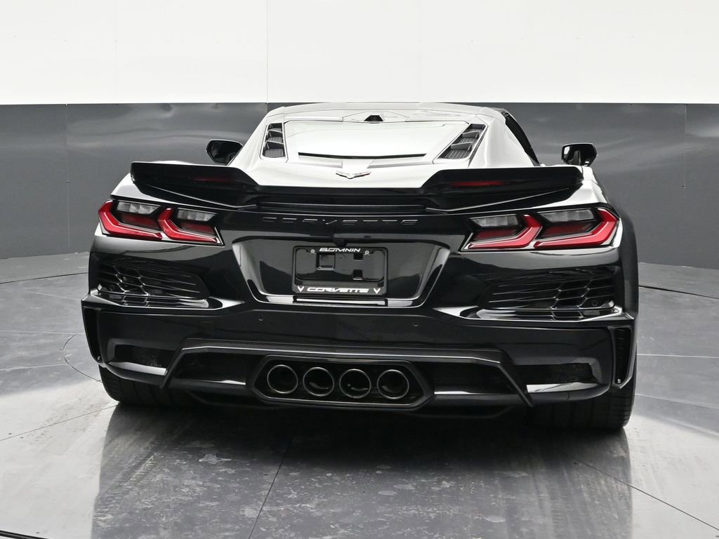 Certified 2025 Chevrolet Corvette Z06 image 4