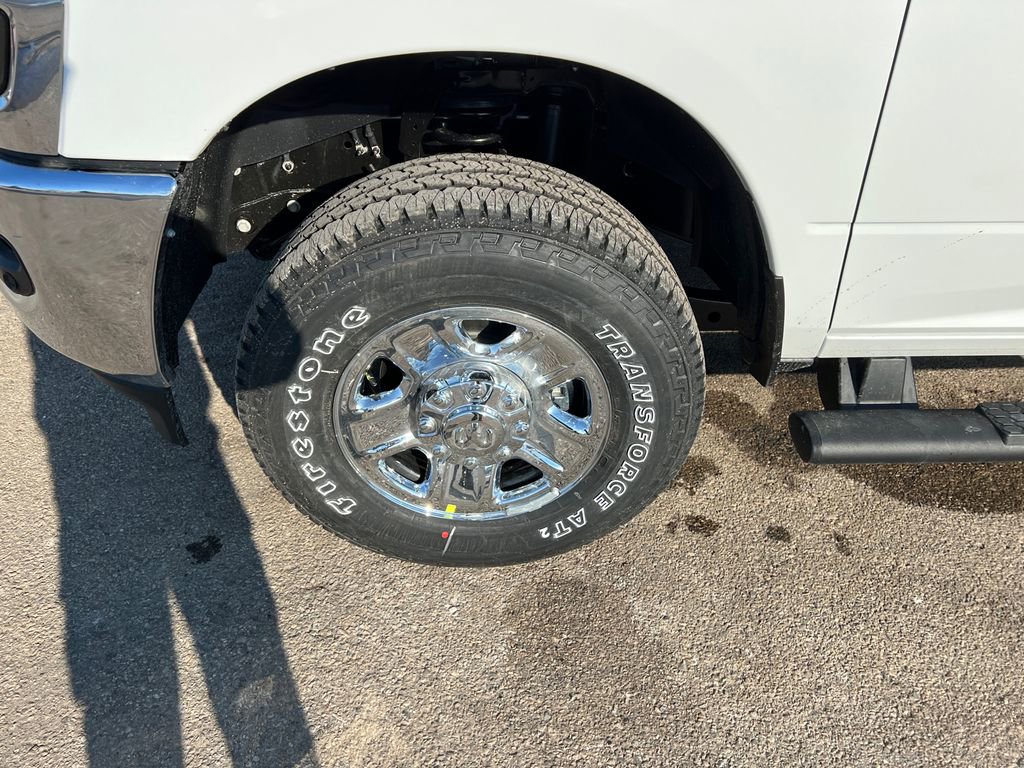 New 2026 RAM 3500 Tradesman AWD/4WD image 10