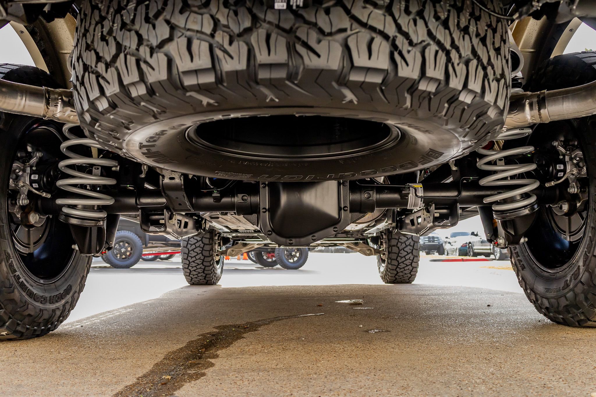 Used 2026 Ford F150 Raptor w/ Equipment Group 803A Raptor R AWD/4WD image 16